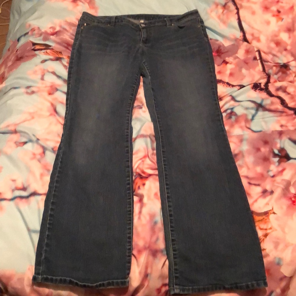 Jennifer Lopez jeans bootleg size 16